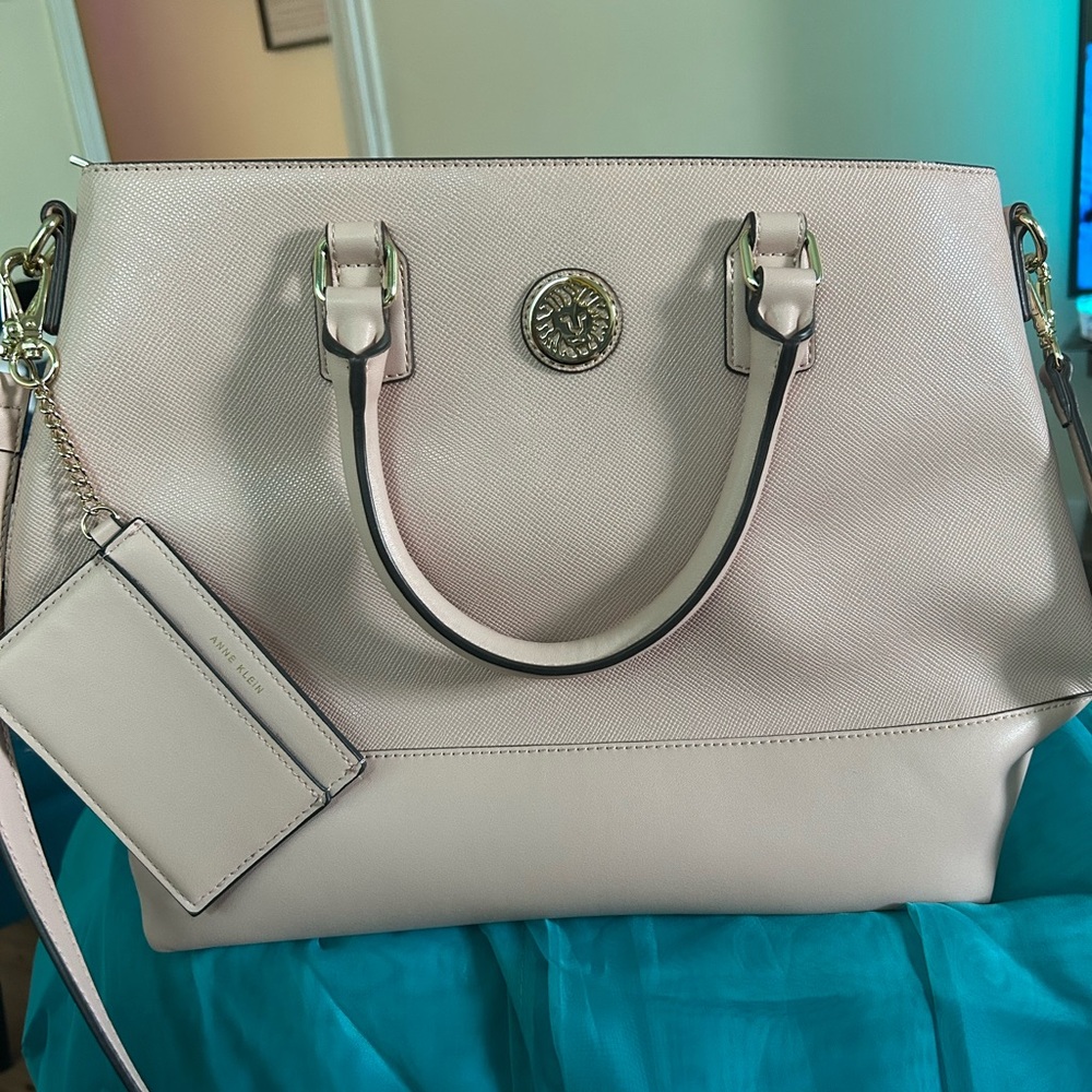 Anne Klein Cream Tote Bag with Gold Accents